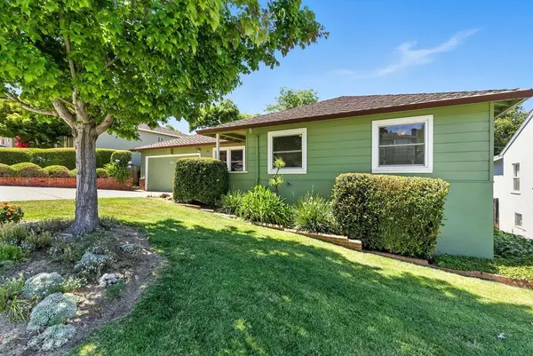 San Mateo, CA 94403,120 42nd AVE