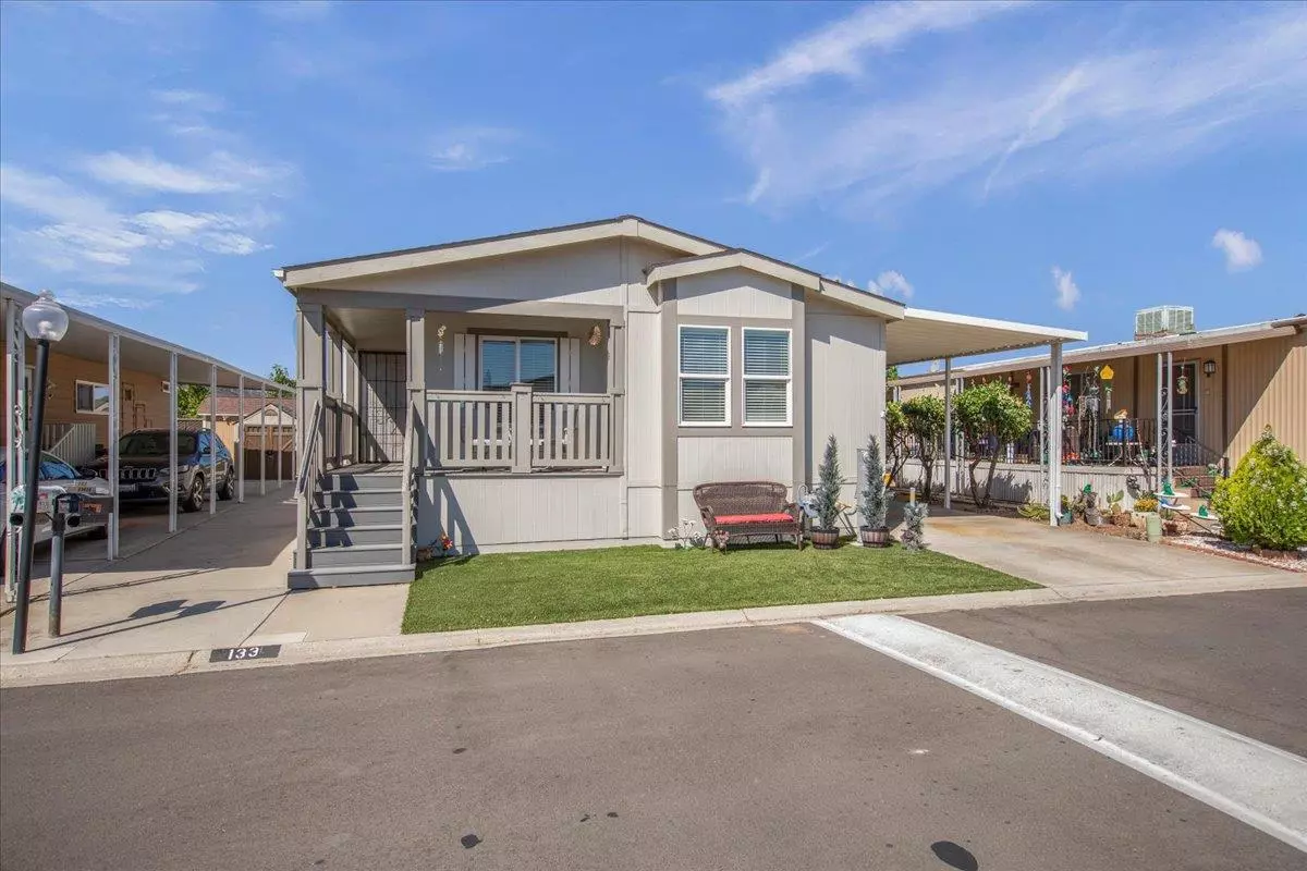 Morgan Hill, CA 95037,275 Burnett AVE 133