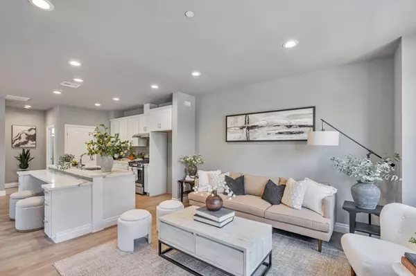 Hayward, CA 94544,806 Maybeck PL