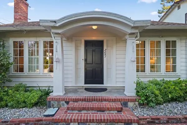 2061 Valparaiso AVE, Menlo Park, CA 94025