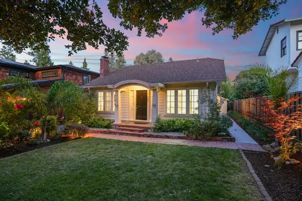 Menlo Park, CA 94025,2061 Valparaiso AVE