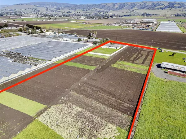 Gilroy, CA 95020,7381 Furlong AVE