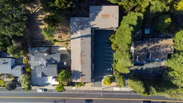 Moraga, CA 94556,327 Rheem BLVD