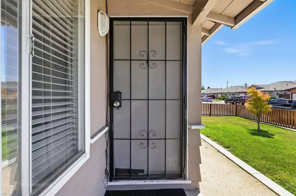 Santa Clara, CA 95050,2475 Karen DR