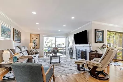 8411 Chenin Blanc LN, San Jose, CA 95135
