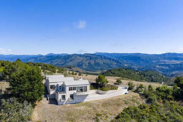 Monterey, CA 93940,10450 Saddle RD