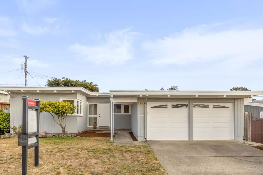835 Mosswood LN, Millbrae, CA 94030
