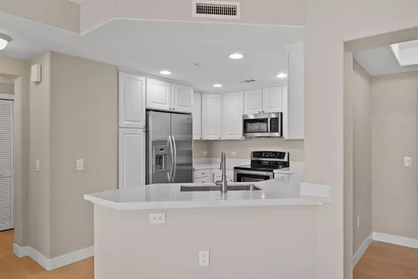 San Jose, CA 95126,809 Auzerais AVE 429