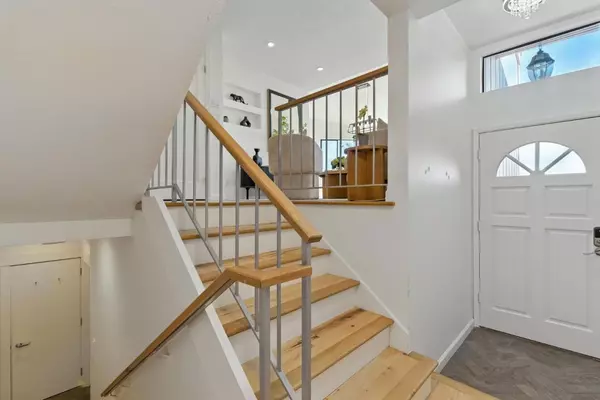 San Leandro, CA 94578,16308 Miramar PL