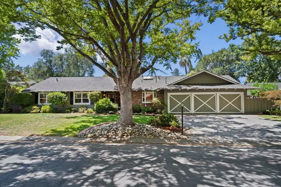 688 Kingswood WAY, Los Altos, CA 94022