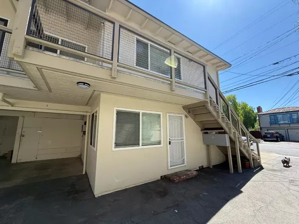 Redwood City, CA 94061,146 Madison AVE