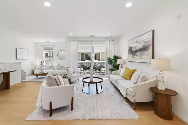 Redwood City, CA 94063,636 Bair Island RD 312