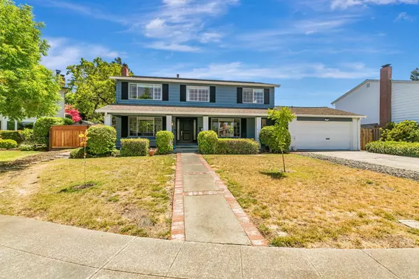 Mountain View, CA 94040,2739 Saint Giles LN