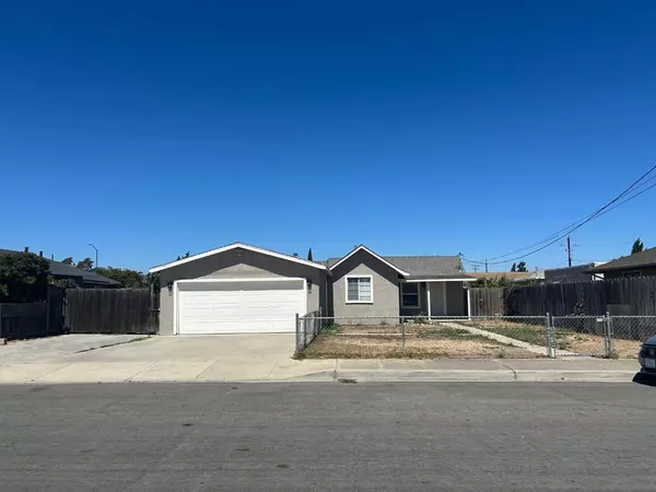 412 7th ST, Greenfield, CA 93927