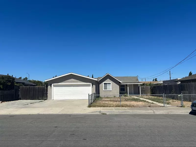 412 7th ST, Greenfield, CA 93927