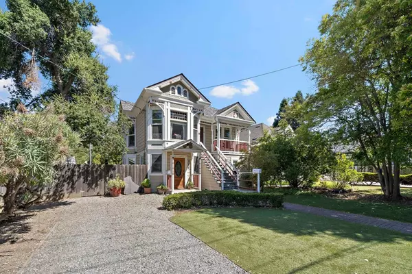 Los Gatos, CA 95030,256 Los Gatos BLVD