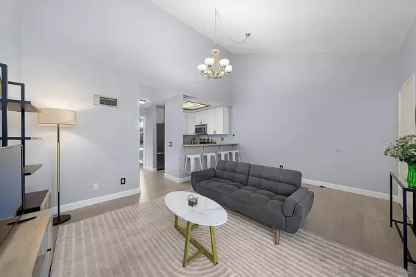San Diego, CA 92110,1124 Eureka ST