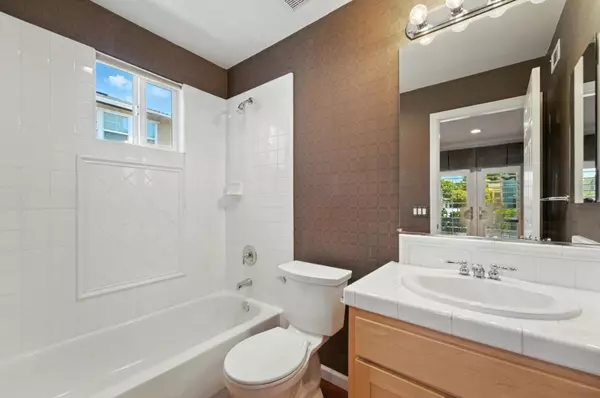 Campbell, CA 95008,50 Waterford CT