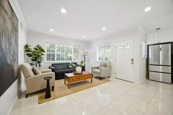 Redwood City, CA 94063,1097 10th AVE