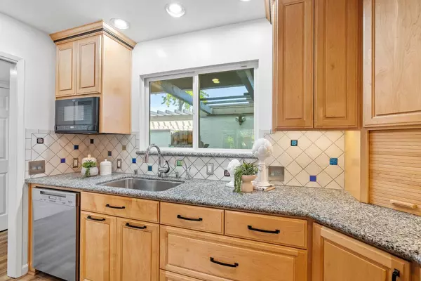 Cupertino, CA 95014,10461 Mary AVE