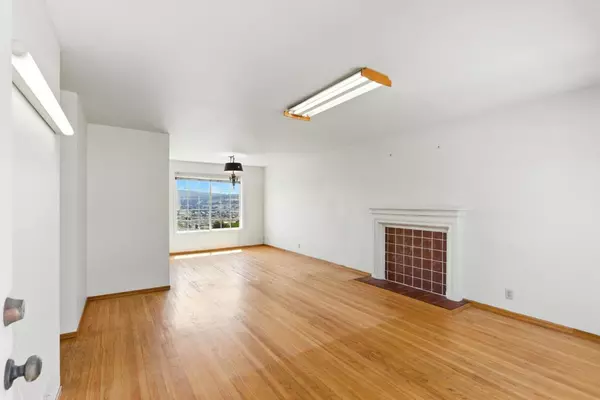 South San Francisco, CA 94080,541 Diamond AVE