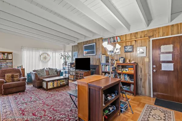 Daly City, CA 94015,42 Skyline DR