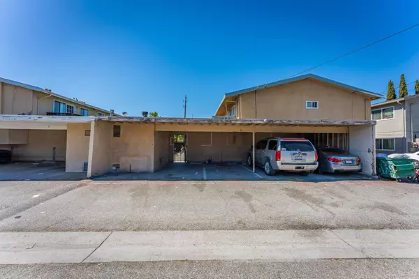 San Jose, CA 95124,1800 Donna LN