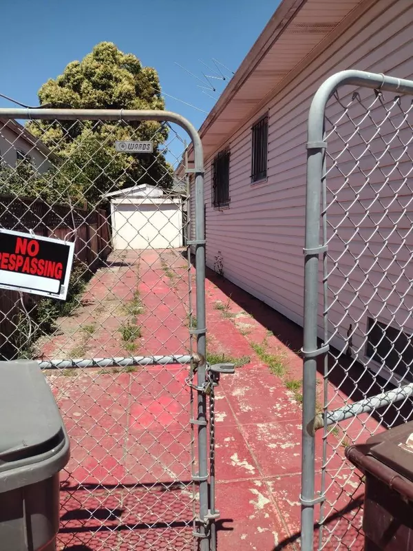 Oakland, CA 94621,1769 87th AVE