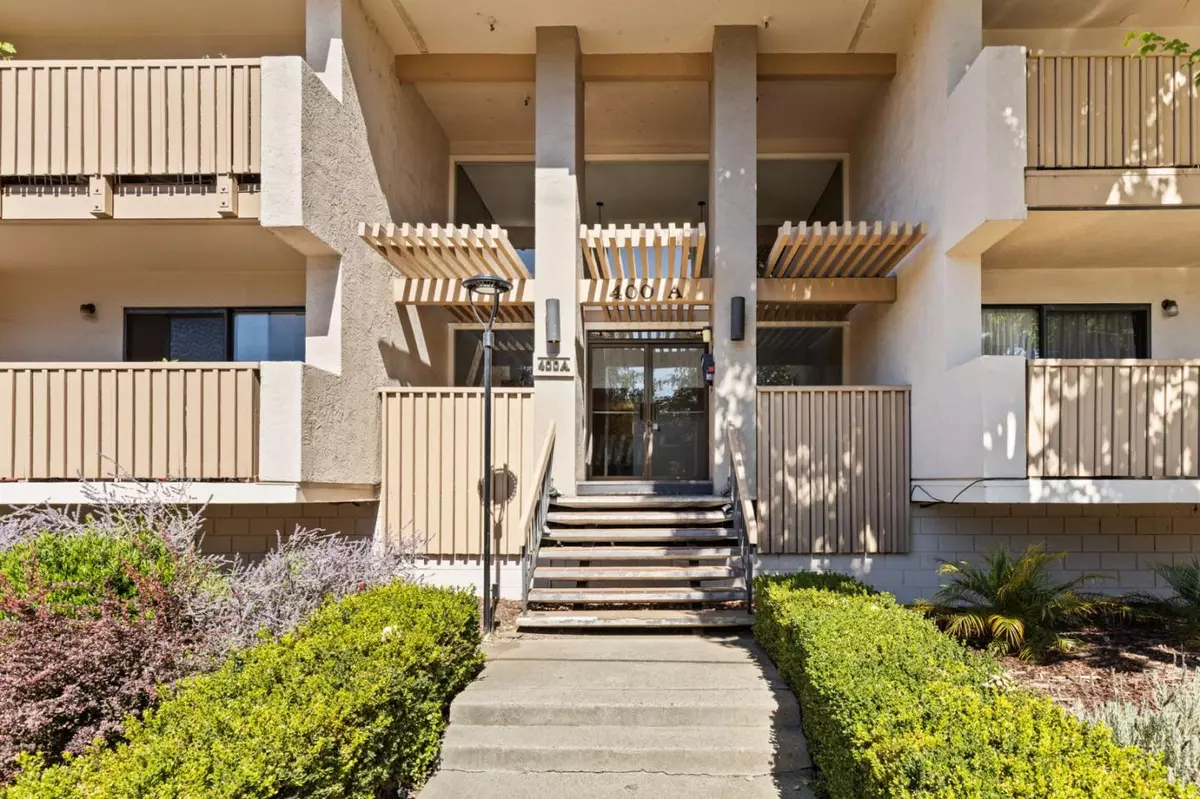 Mountain View, CA 94040,400 Ortega AVE 301