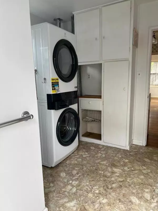 Pacific Grove, CA 93950,228 Wood ST