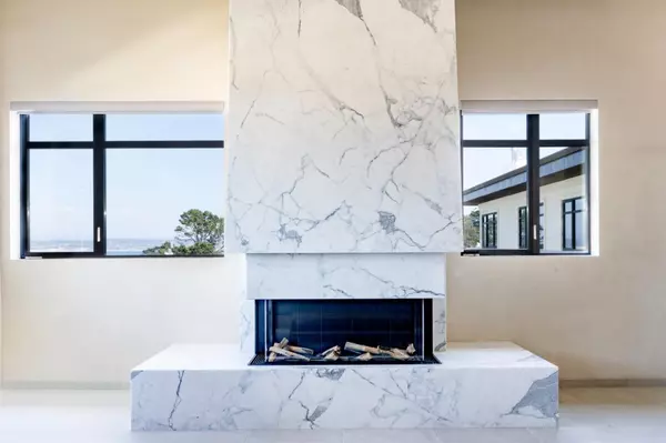 Pacific Grove, CA 93950,520 Lighthouse AVE 301