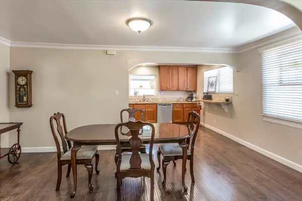 Redwood City, CA 94061,1176 Valota RD