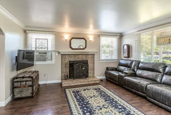 Redwood City, CA 94061,1176 Valota RD