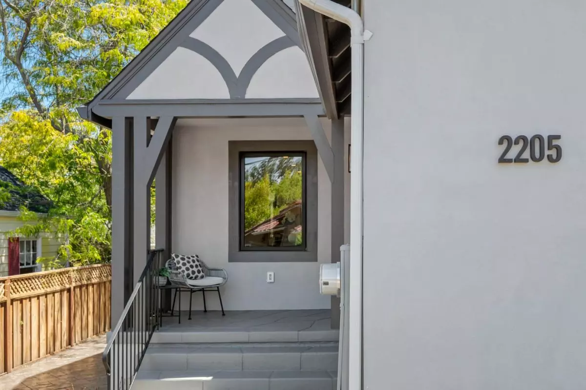 Burlingame, CA 94010,2205 Adeline DR
