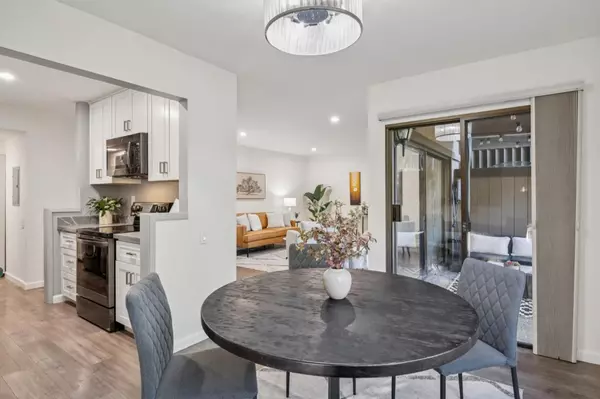 San Carlos, CA 94070,3350 La Mesa DR 4