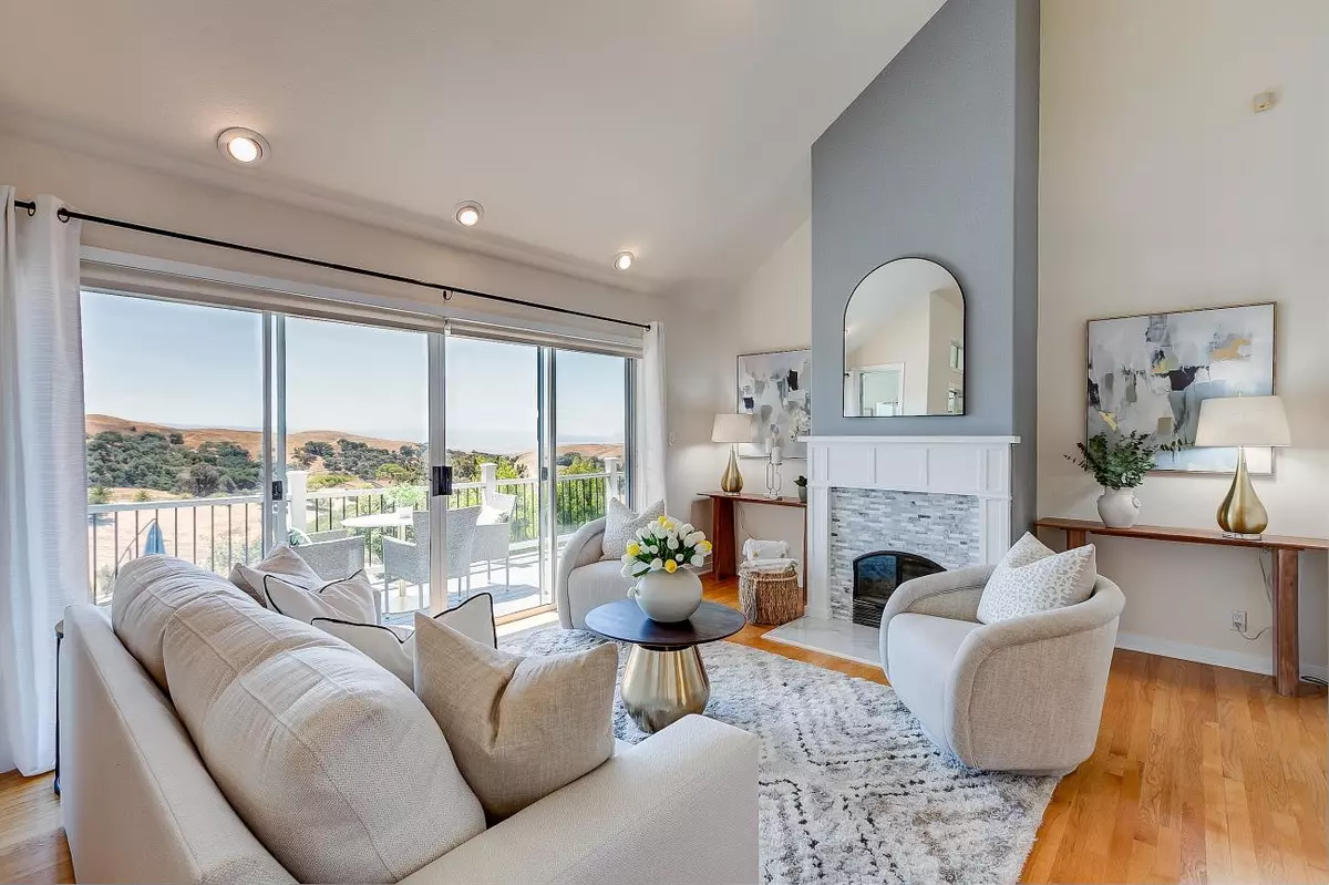 Milpitas, CA 95035,3415 Spring Creek LN
