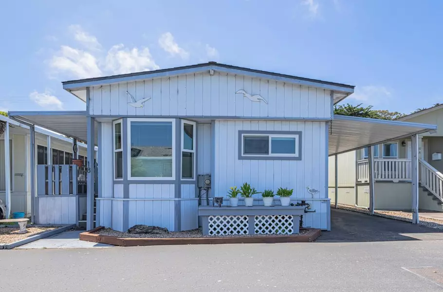 700 Briggs AVE 18, Pacific Grove, CA 93950