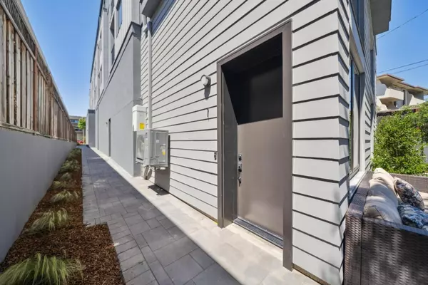 Burlingame, CA 94010,1433 Floribunda AVE 1