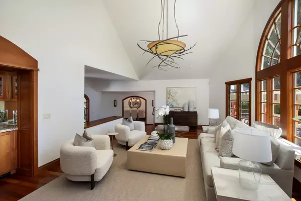 Los Altos Hills, CA 94022,12950 Alta Tierra RD