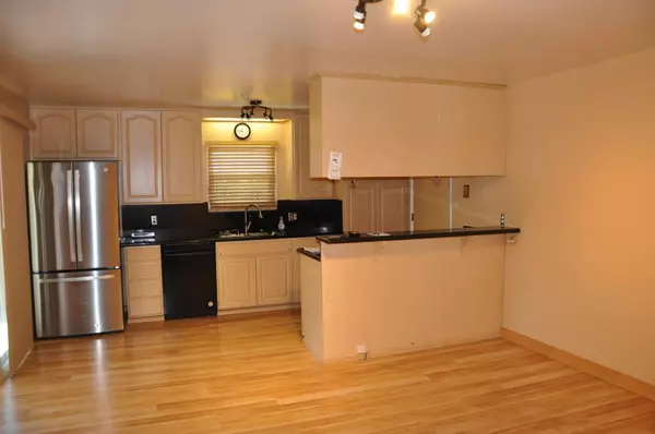 Mountain View, CA 94043,774 San Lucas AVE