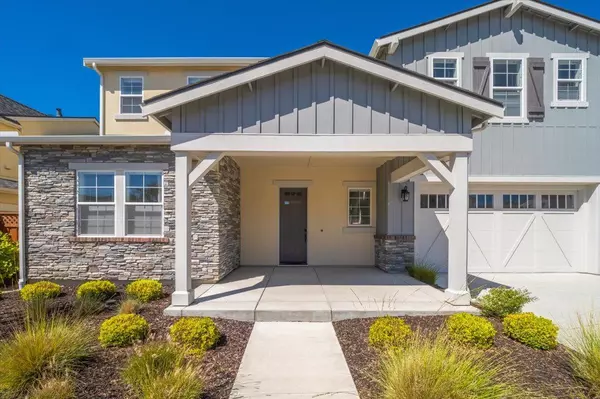 Marina, CA 93933,465 Russell WAY