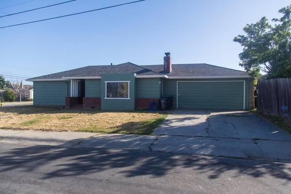 124 Clifford AVE, Watsonville, CA 95076