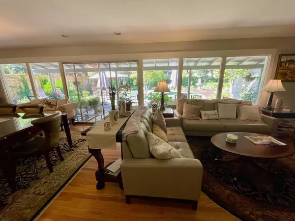 Los Gatos, CA 95032,100 Magneson TER