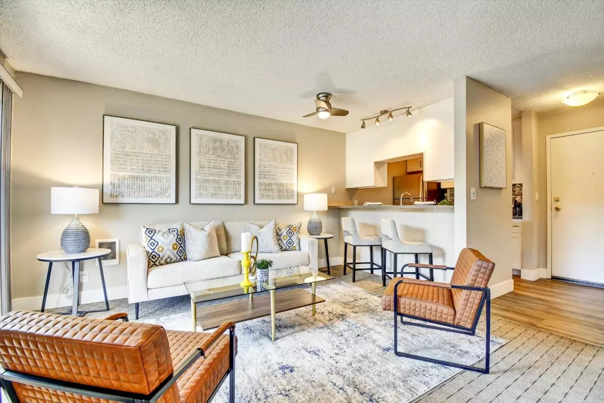 Daly City, CA 94015,397 Imperial WAY 345