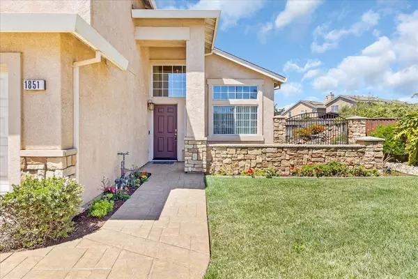 Gonzales, CA 93926,1851 Burgundy CIR