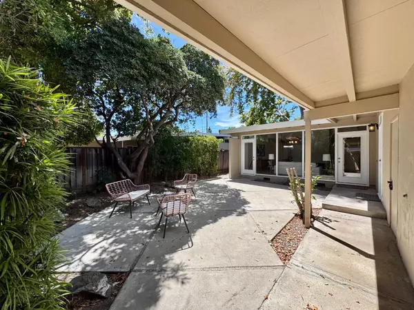 Santa Clara, CA 95051,378 Woodhams RD