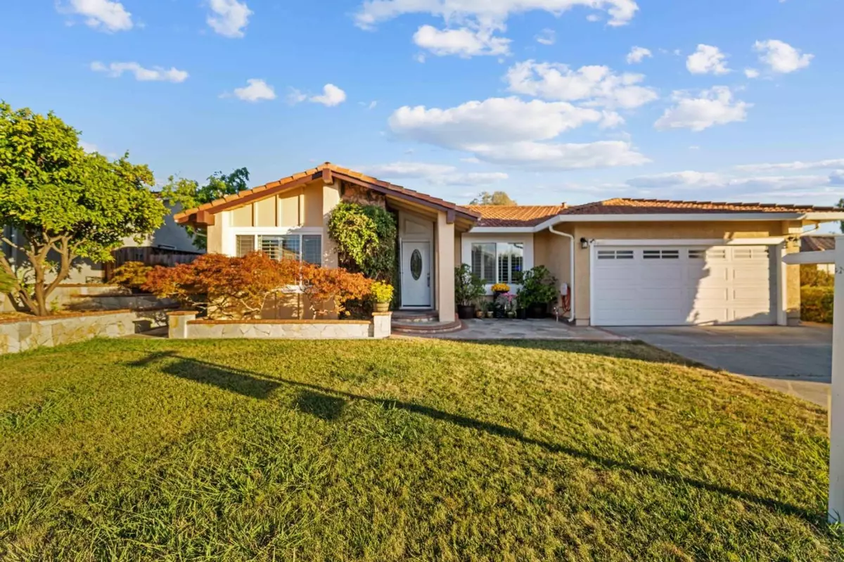 San Jose, CA 95148,3328 Arqueado DR