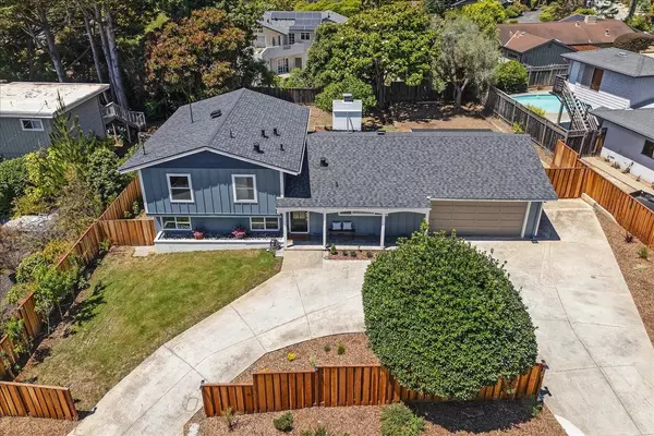 Aptos, CA 95003,806 Clubhouse DR
