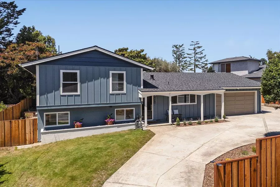 806 Clubhouse DR, Aptos, CA 95003