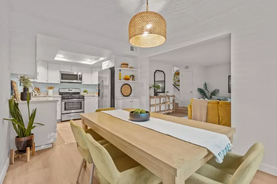1136 Callas LN 3, Capitola, CA 95010